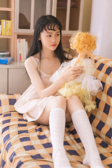 梁医生再往下一点就可以吃肉了
